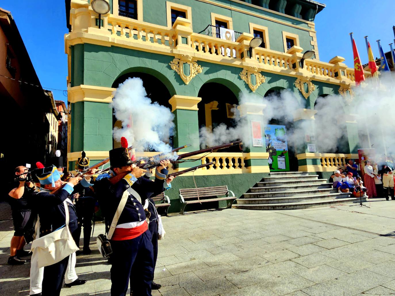 Recreación histórica en Tineo del homenaje al general Riego