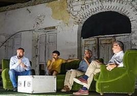 Iván Allende, Rodrigo Cuevas, Jaime Izquierdo y Francesc Boya, ayer en La Benéfica de Infiesto.