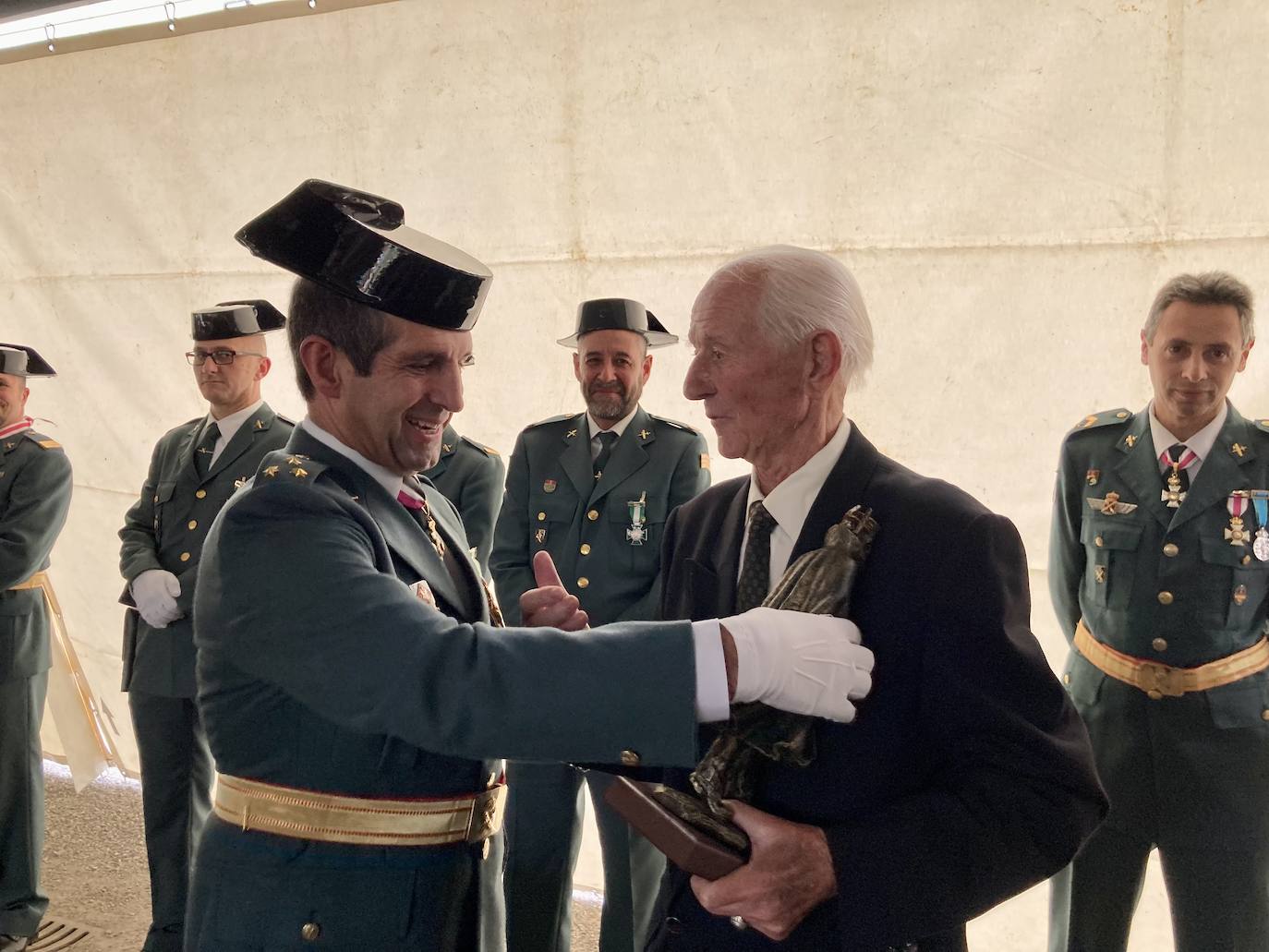 Así ha sido la celebración de la Guardia Civil por su patrona en Luarca