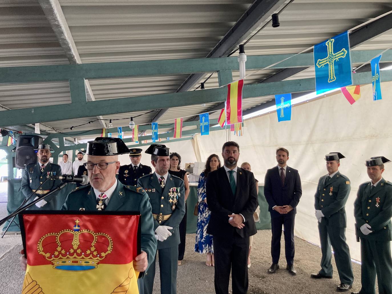 Así ha sido la celebración de la Guardia Civil por su patrona en Luarca