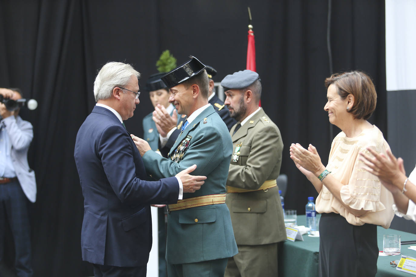 Honores y reconocimientos en Gijón por la patrona de la Guardia Civil