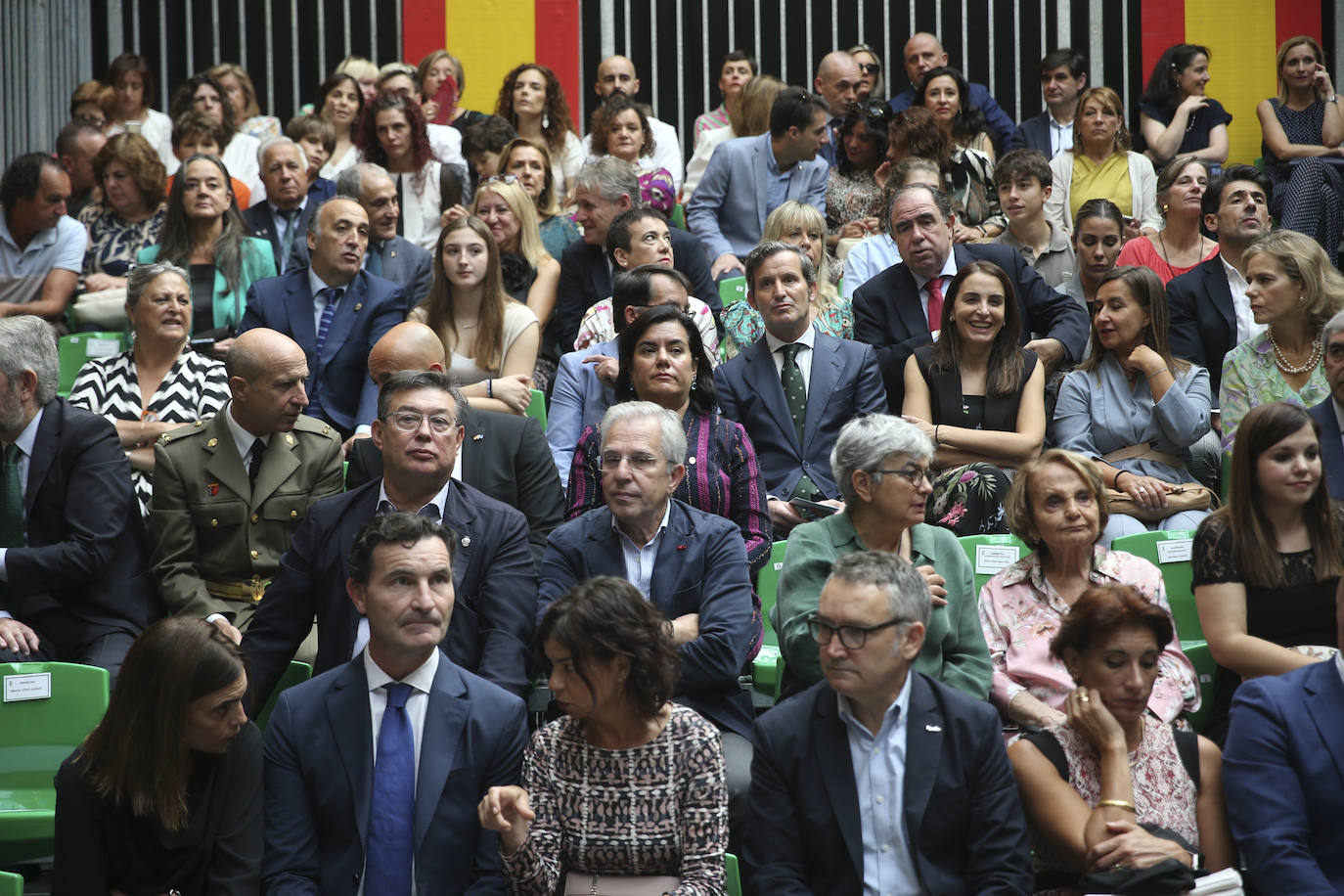 Honores y reconocimientos en Gijón por la patrona de la Guardia Civil