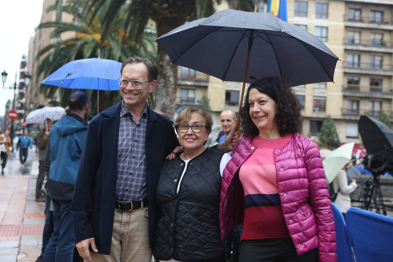 Haruki Murakami, Bonnie L. Bassler y Peter Greenberg ya están en Asturias