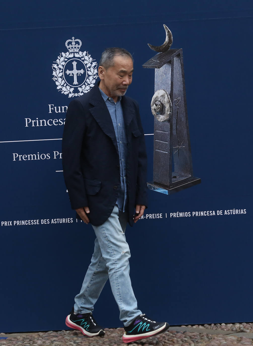 Haruki Murakami, Bonnie L. Bassler y Peter Greenberg ya están en Asturias