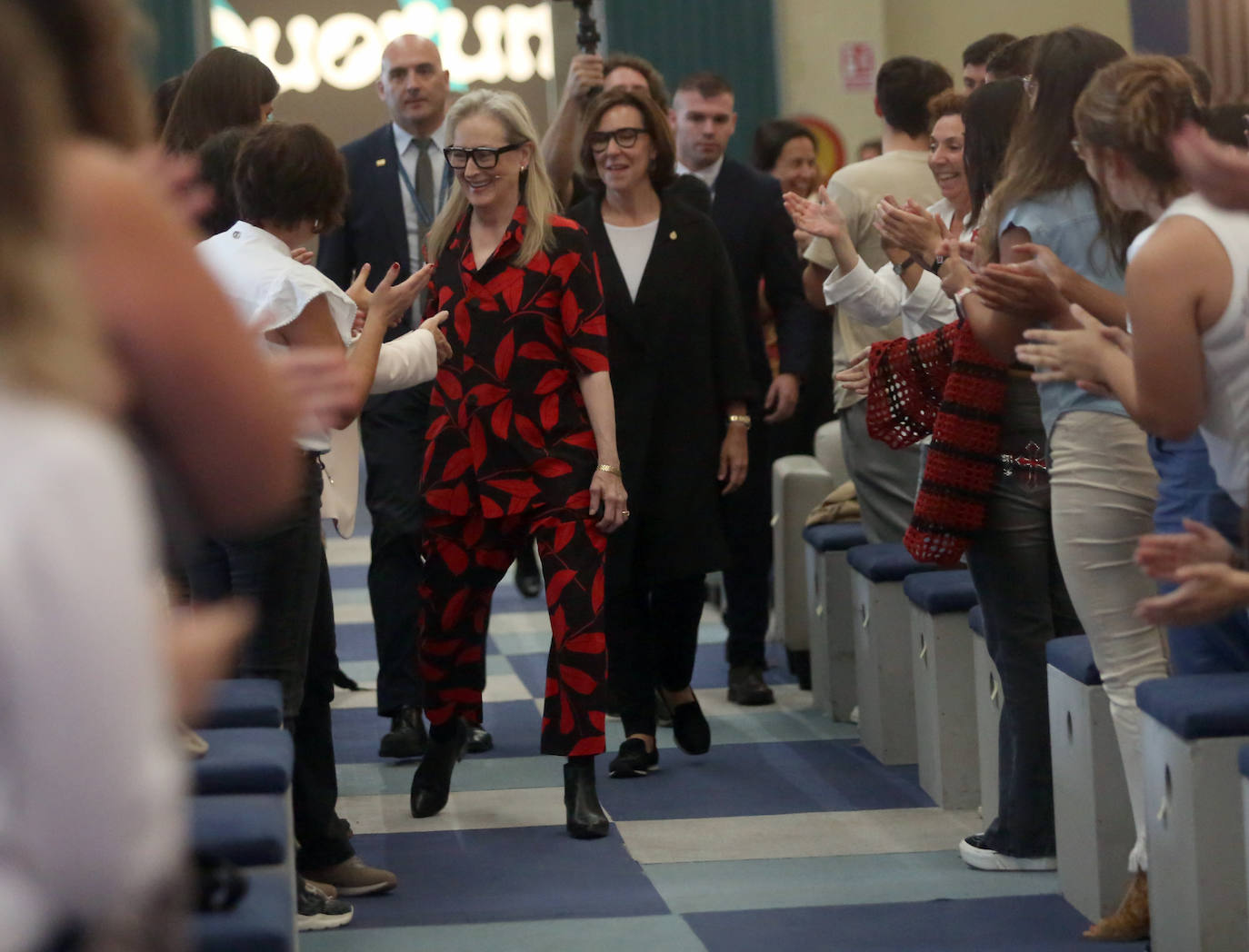 El encuentro de Meryl Streep con alumnos asturianos, en imágenes