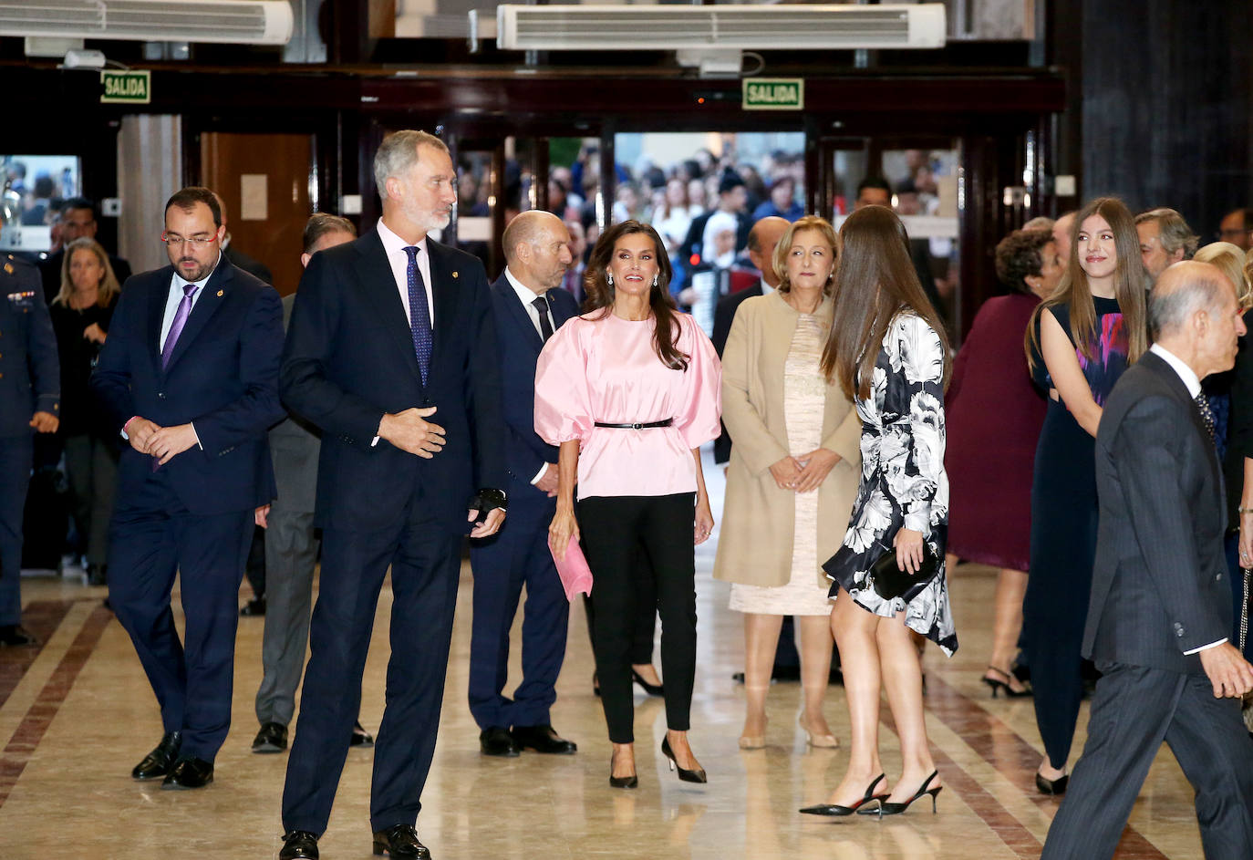 Los &#039;looks&#039; de la Familia Real en el concierto previo a los Premios Princesa de Asturias