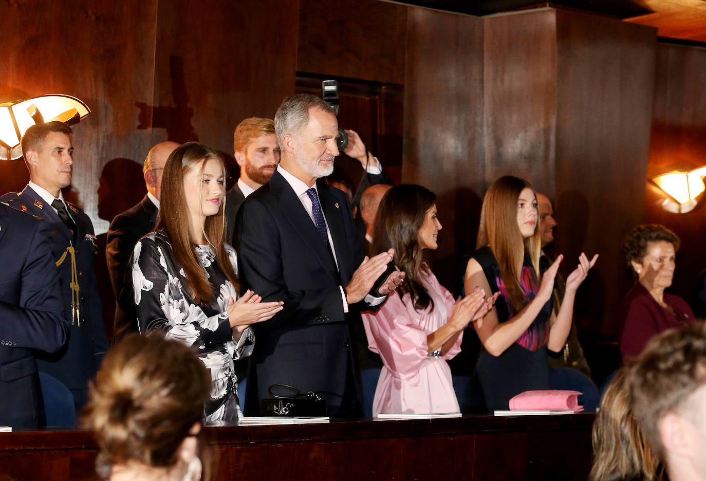 Los &#039;looks&#039; de la Familia Real en el concierto previo a los Premios Princesa de Asturias