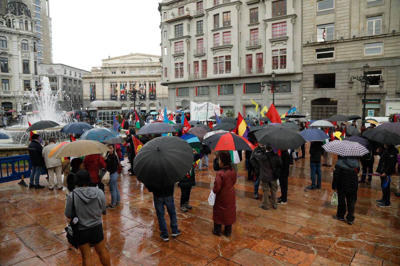 La pasión por los Premios Princesa gana a la lluvia