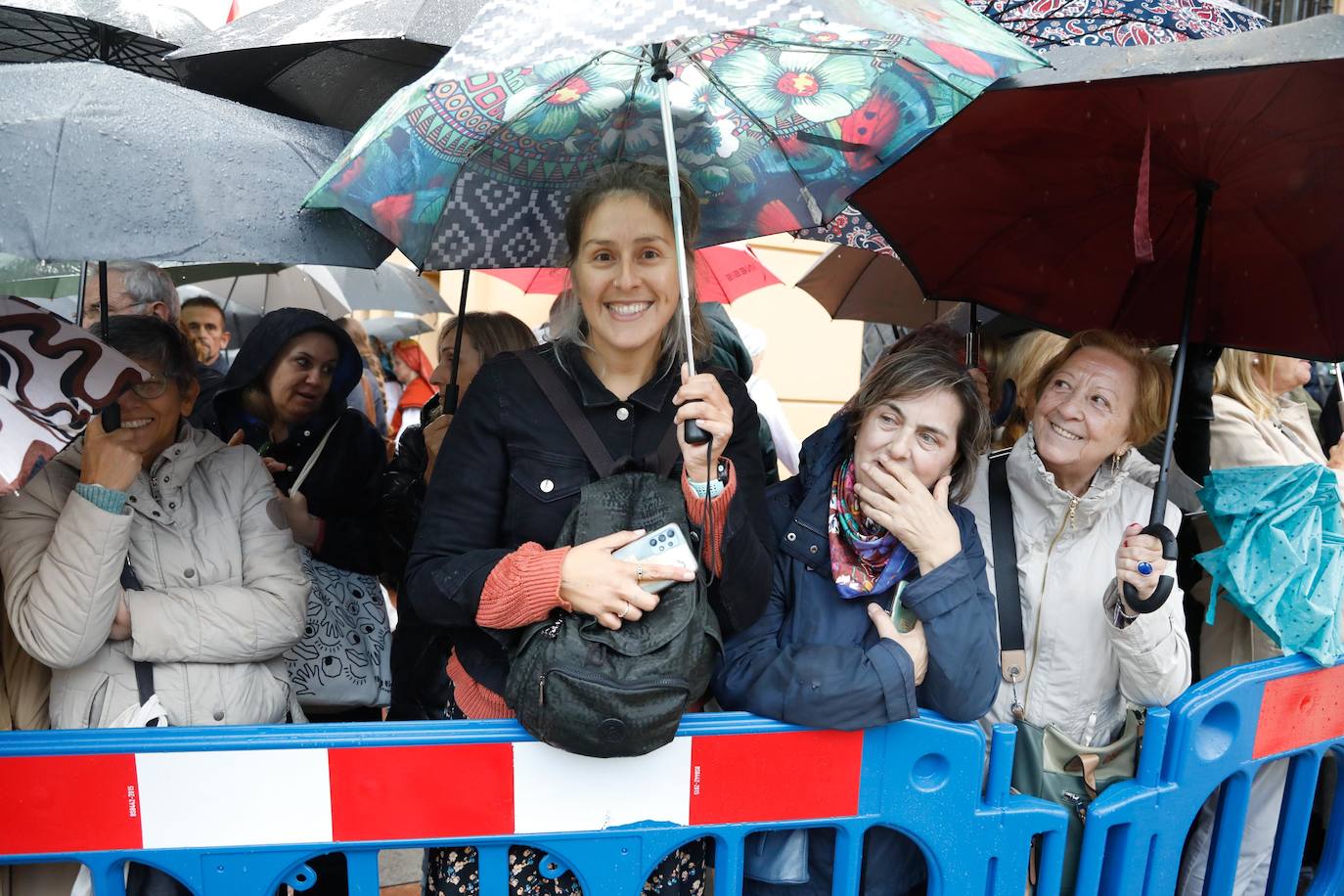 La pasión por los Premios Princesa gana a la lluvia