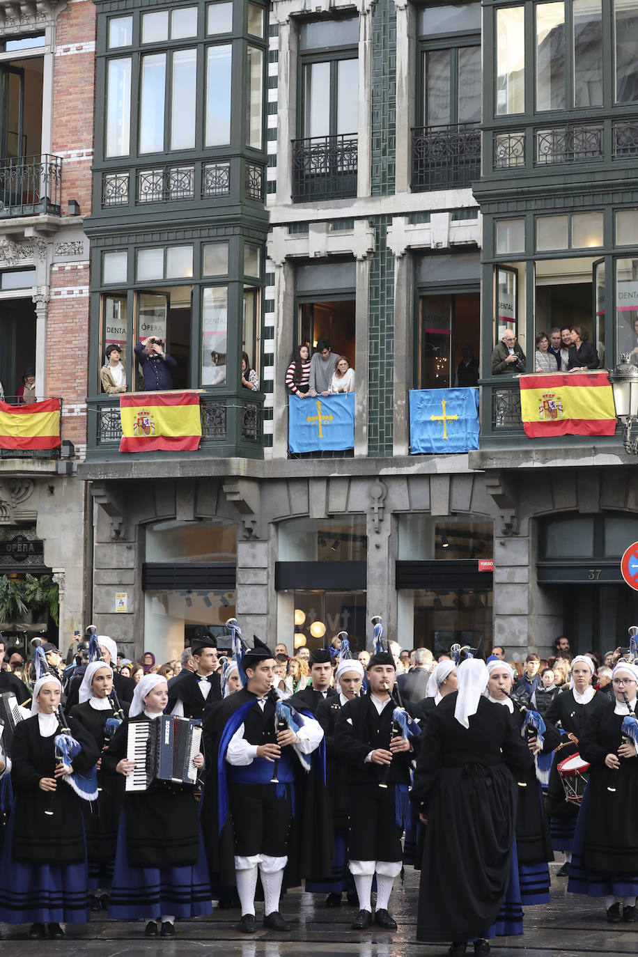 La alfombra azul de los Premios Princesa de Asturias, en imágenes