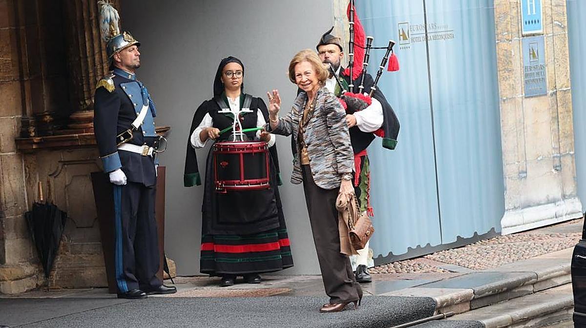 Así fue la llegada de la reina Sofía al Reconquista