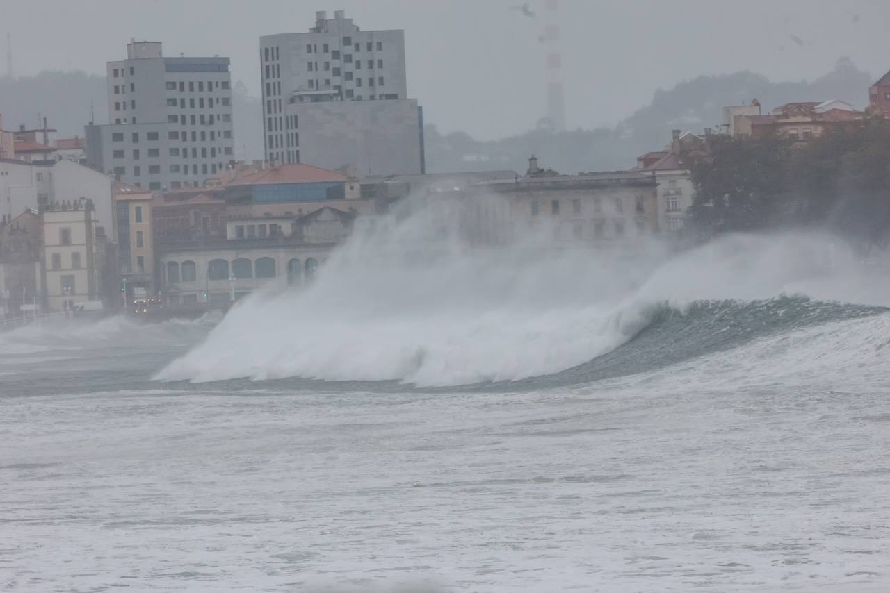 &#039;Aline&#039; entra con fuerza en Asturias