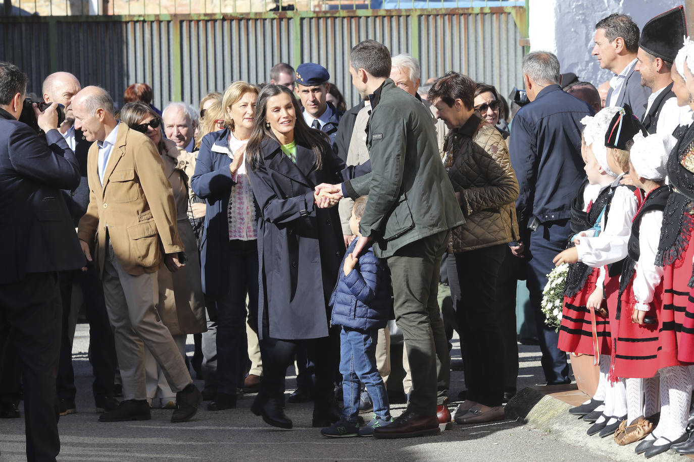 La Familia Real, en Arroes, Peón y Candanal para la entrega del Premio a Pueblo Ejemplar 2023