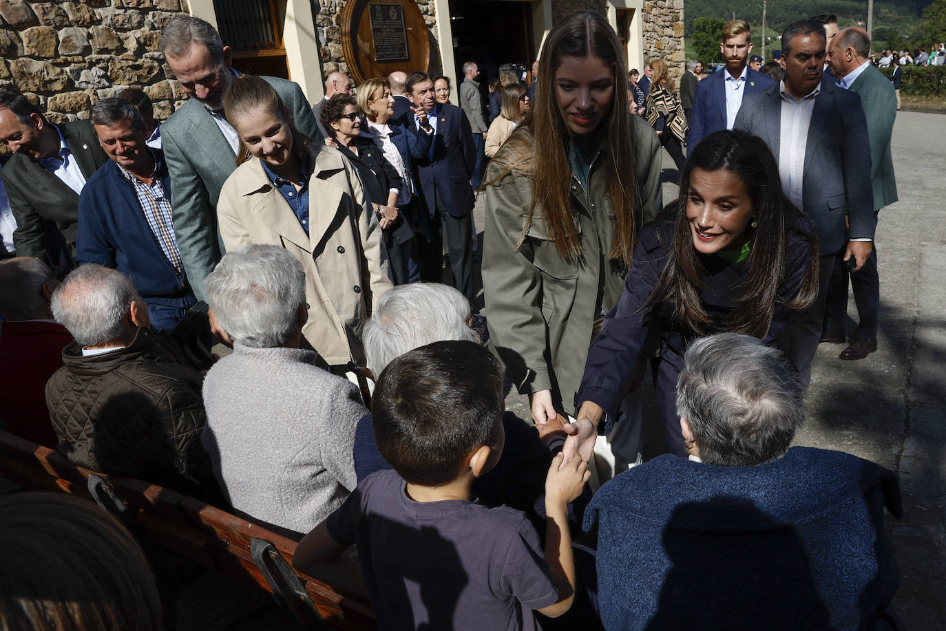 La Familia Real, en Arroes, Peón y Candanal para la entrega del Premio a Pueblo Ejemplar 2023