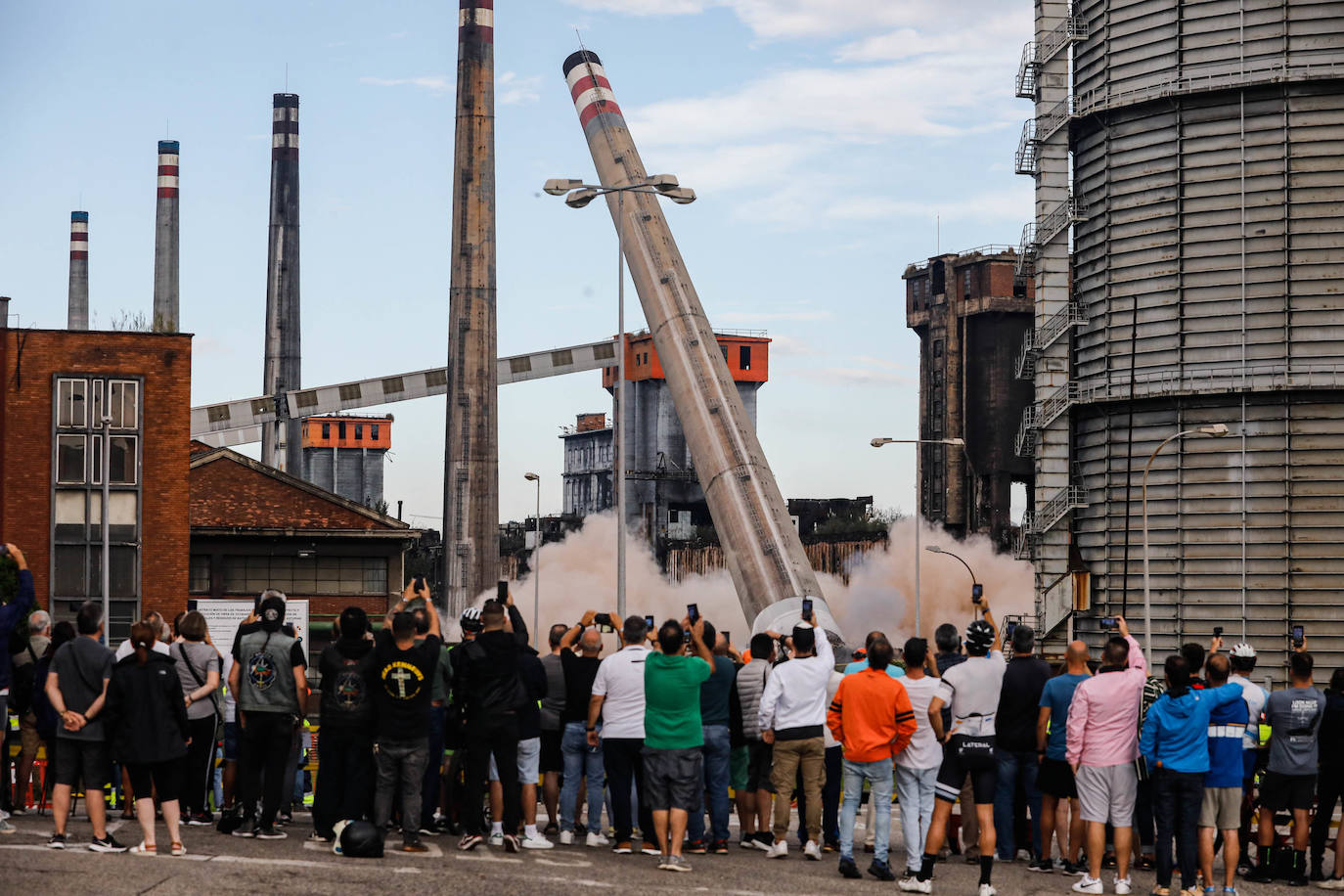 Demolición de la primera torre el pasado 16 de septiembre.