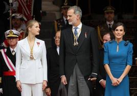 La Princesa Leonor, el Rey Felipe VI Y la Reina Letizia, esta mañana tras la jura de la Constitución de la heredera al trono.