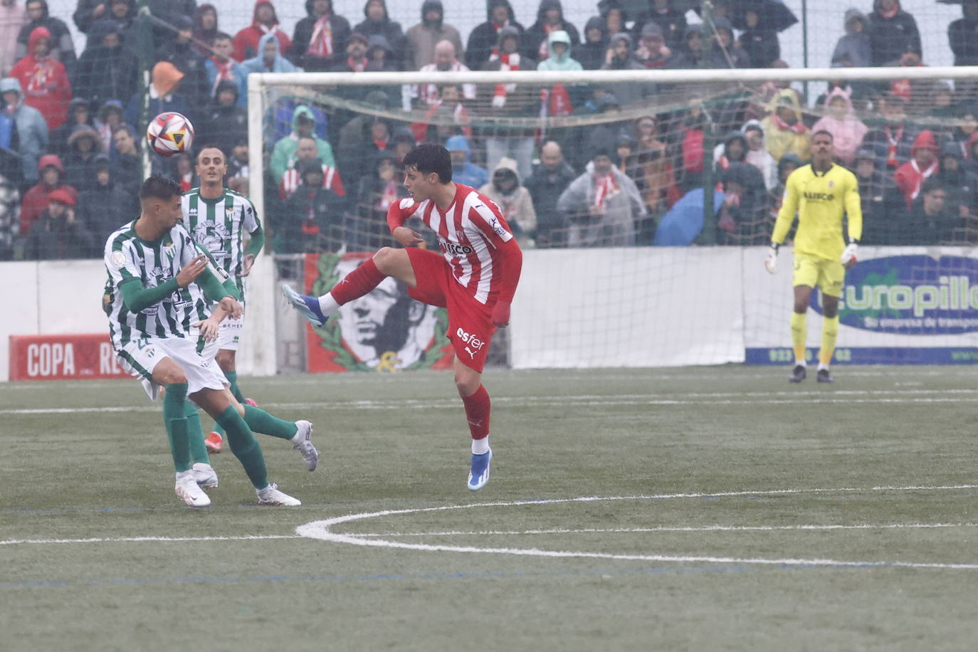 Las mejores imágenes del Guijuelo - Sporting