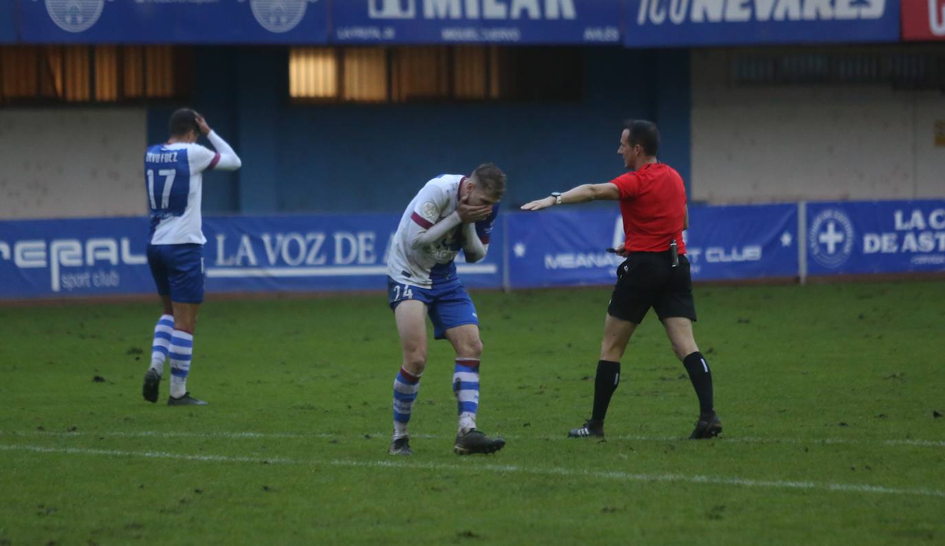 Las mejores imágenes del Real Avilés - Arenteiro