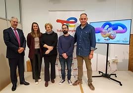 Luis Sarciada, Aida Díez, Mariví Monteserín, David García y Gerardo González, ayer en la presentación.