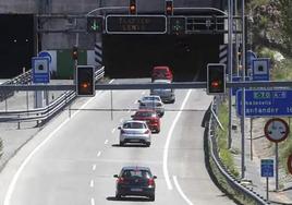 Cortes de tráfico en la autovía del Cantábrico por obras el túnel de Villaviciosa