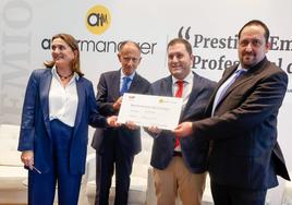 Asturmanager entrega su XXVIII Premio al Empresario del Año a Fernando Alonso, presidente de Isastur