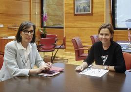Reunión de la consejera de Transición Ecológica, Nieves Roqueñí, con la alcaldesa de Gijón, Carmen Moriyón, a principios de septiembre.