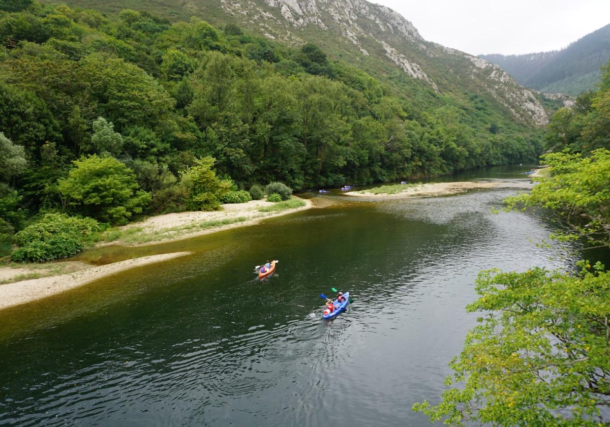 Río Sella en el tramo de La Uña, entre Cangas y Ribadesella.