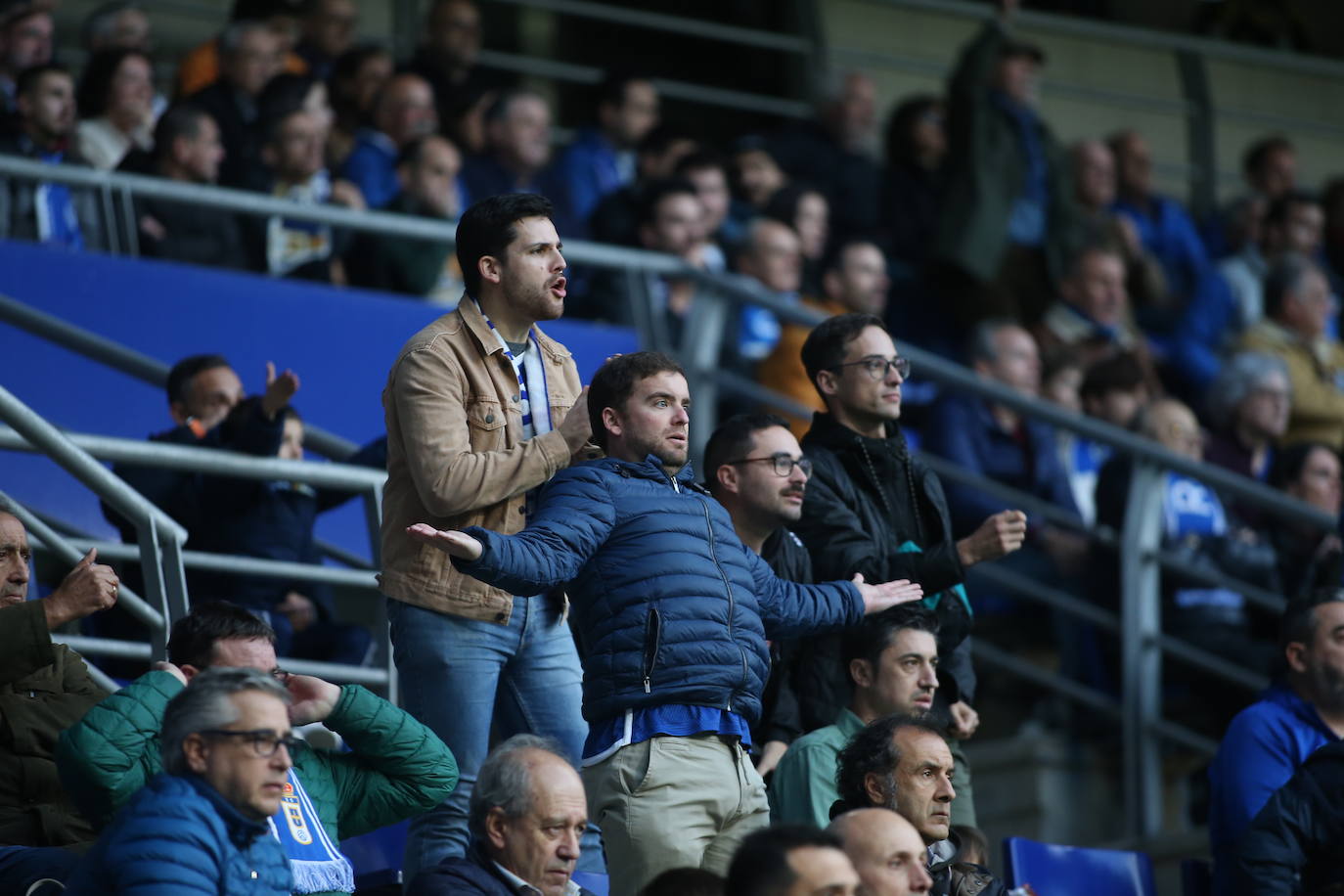 ¿Estuviste viendo el Oviedo - Eibar? ¡Búscate en las fotos del Tartiere!