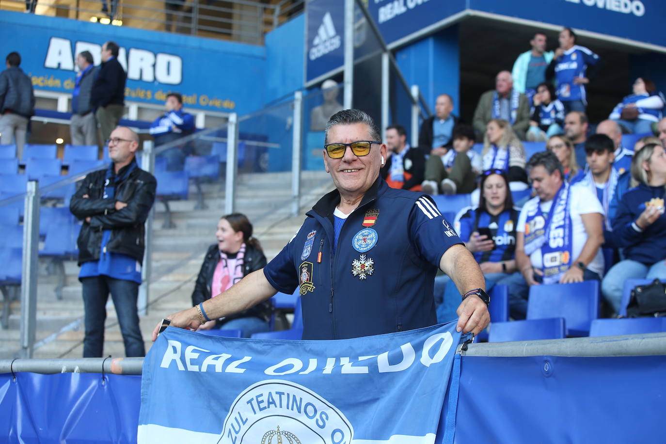 ¿Estuviste viendo el Oviedo - Eibar? ¡Búscate en las fotos del Tartiere!