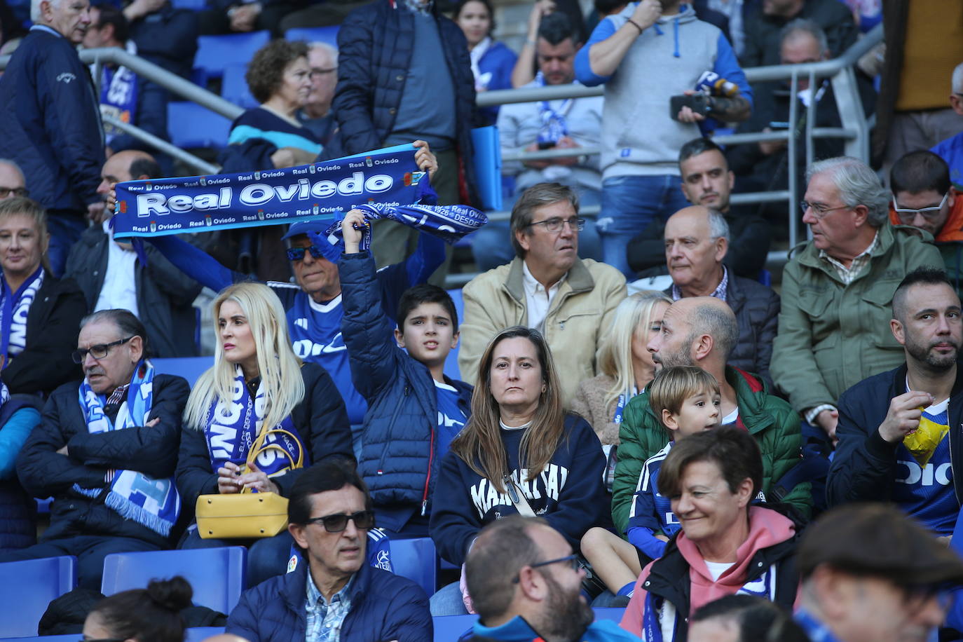 ¿Estuviste viendo el Oviedo - Eibar? ¡Búscate en las fotos del Tartiere!