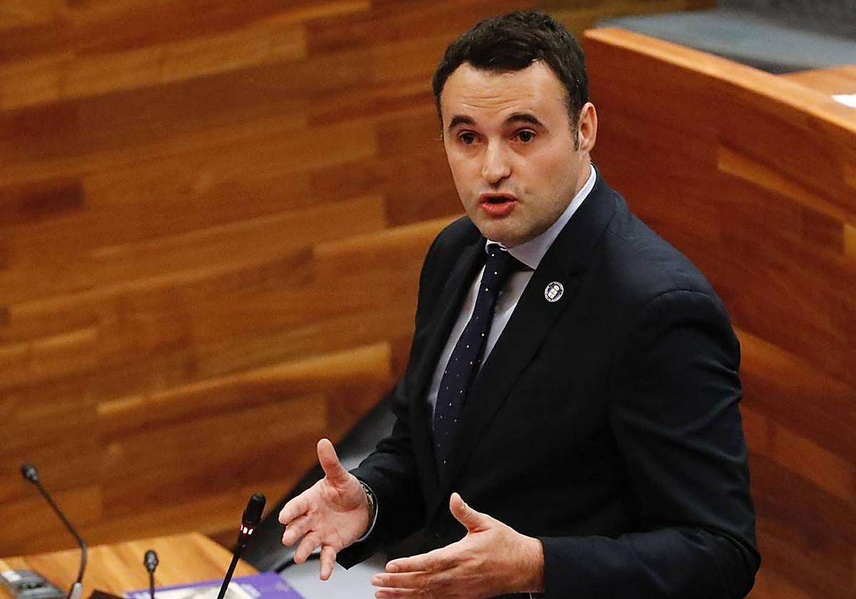 El consejero de Hacienda, Guillermo Peláez.