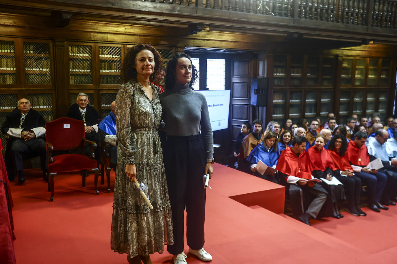 La Universidad entrega sus premios a «a los más sobresalientes»