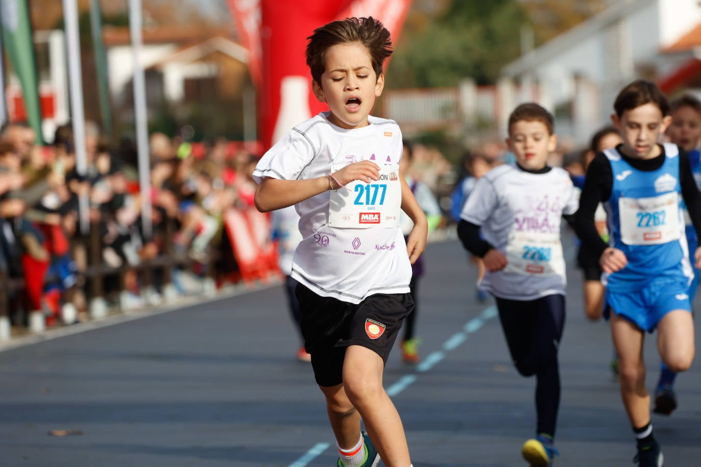 Más de 500 niños llenan el Cross Villa de Gijón