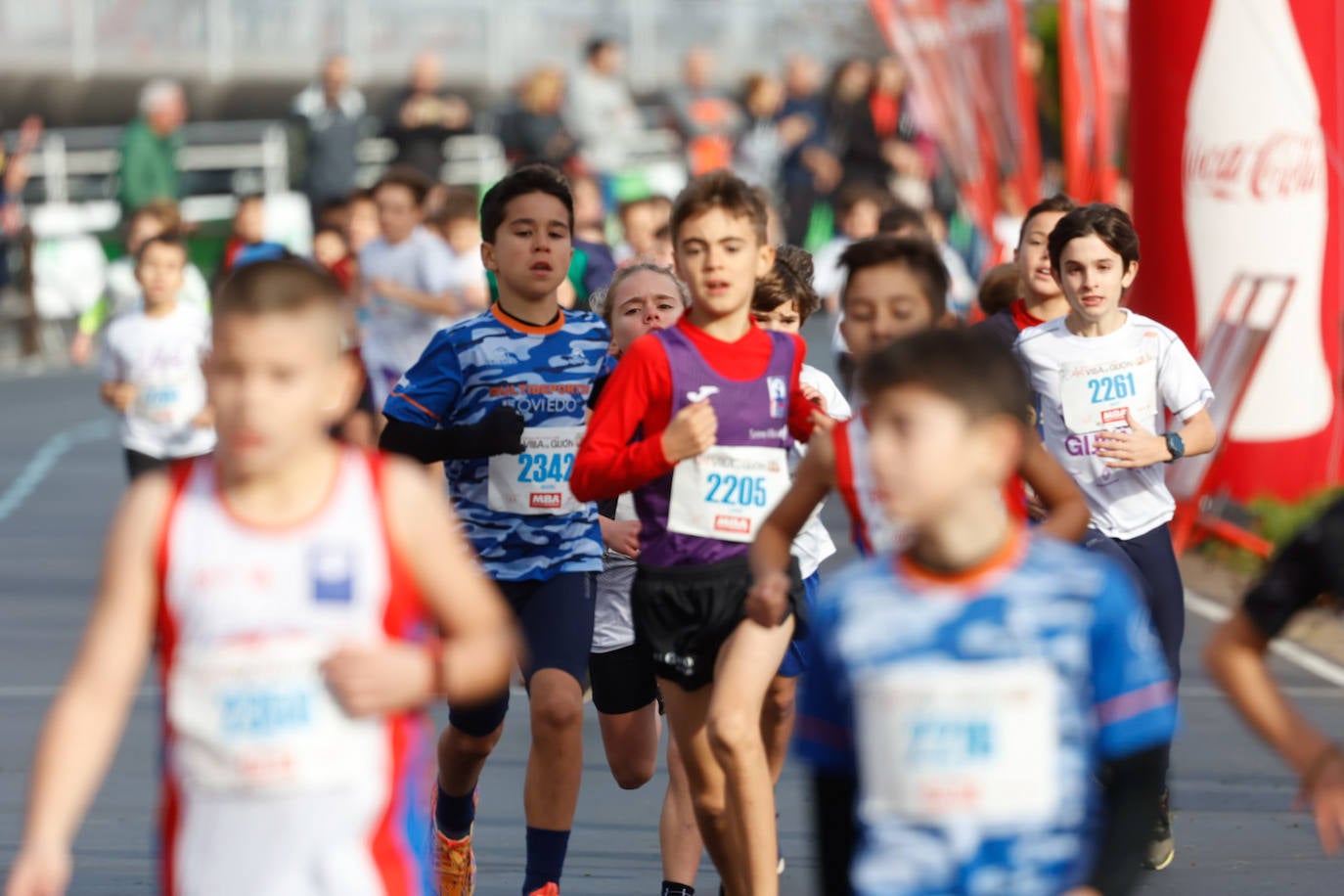 Más de 500 niños llenan el Cross Villa de Gijón