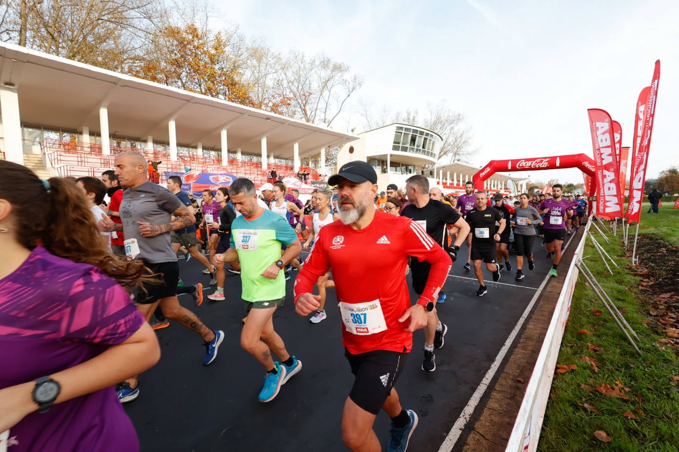 Más de 1.000 corredores se dan cita en el Cross Villa de Gijón