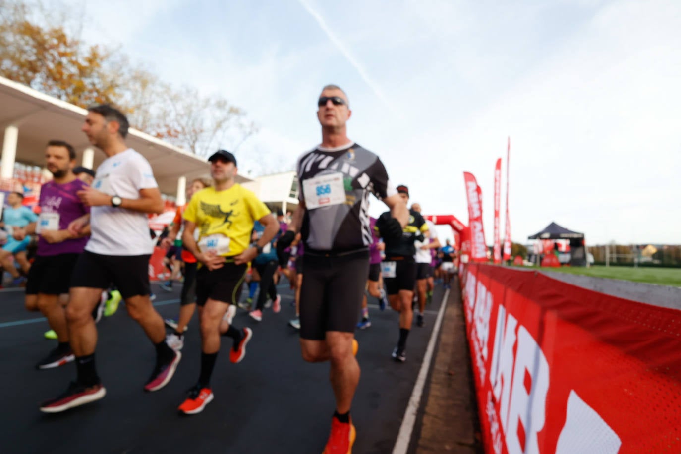 Más de 1.000 corredores se dan cita en el Cross Villa de Gijón