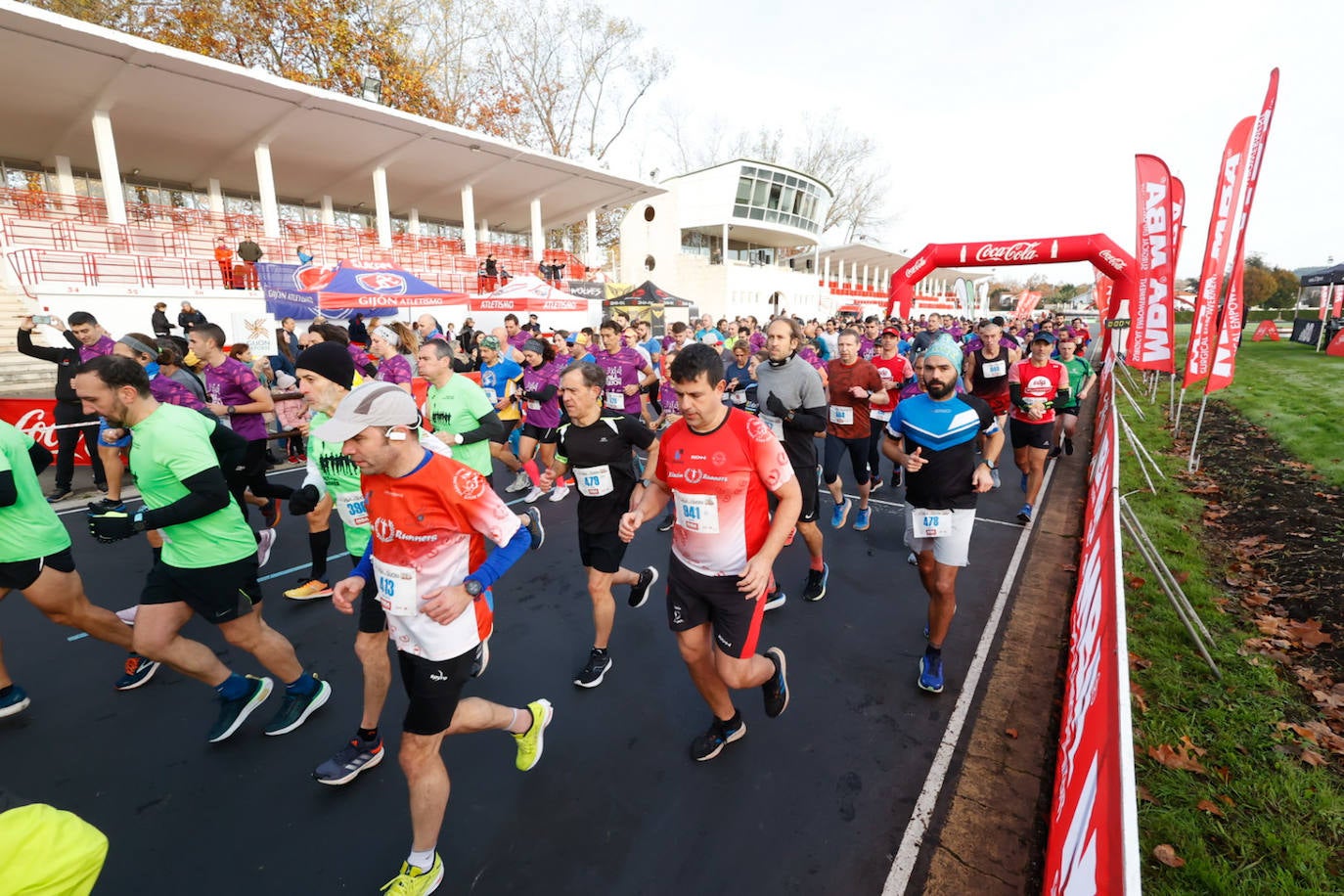 Más de 1.000 corredores se dan cita en el Cross Villa de Gijón