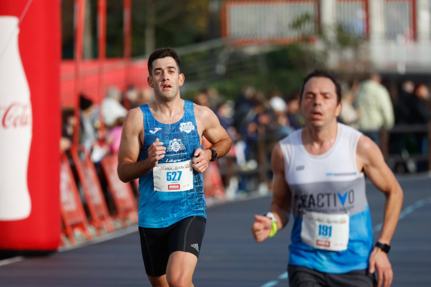 Más de 1.000 corredores se dan cita en el Cross Villa de Gijón