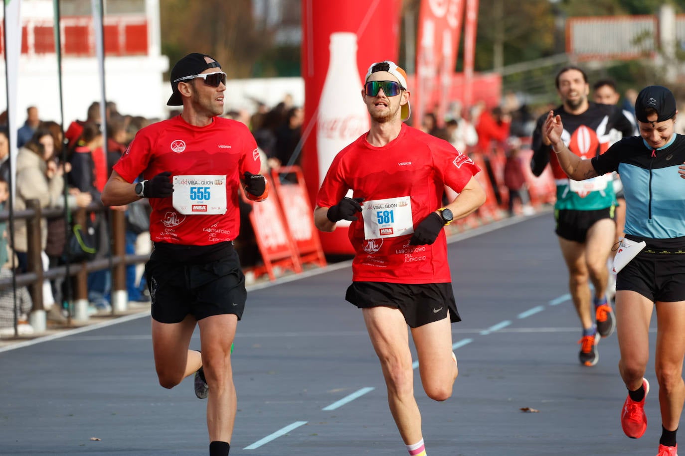 Más de 1.000 corredores se dan cita en el Cross Villa de Gijón