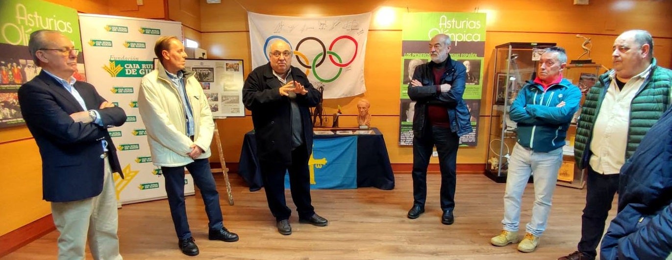 Carreño clausura con éxito la exposición del Olimpismo