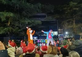 Acto de encendido de las luces navideñas en Luanco.