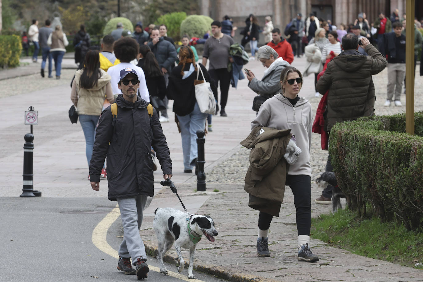 Asturias, abarrotada por el puente