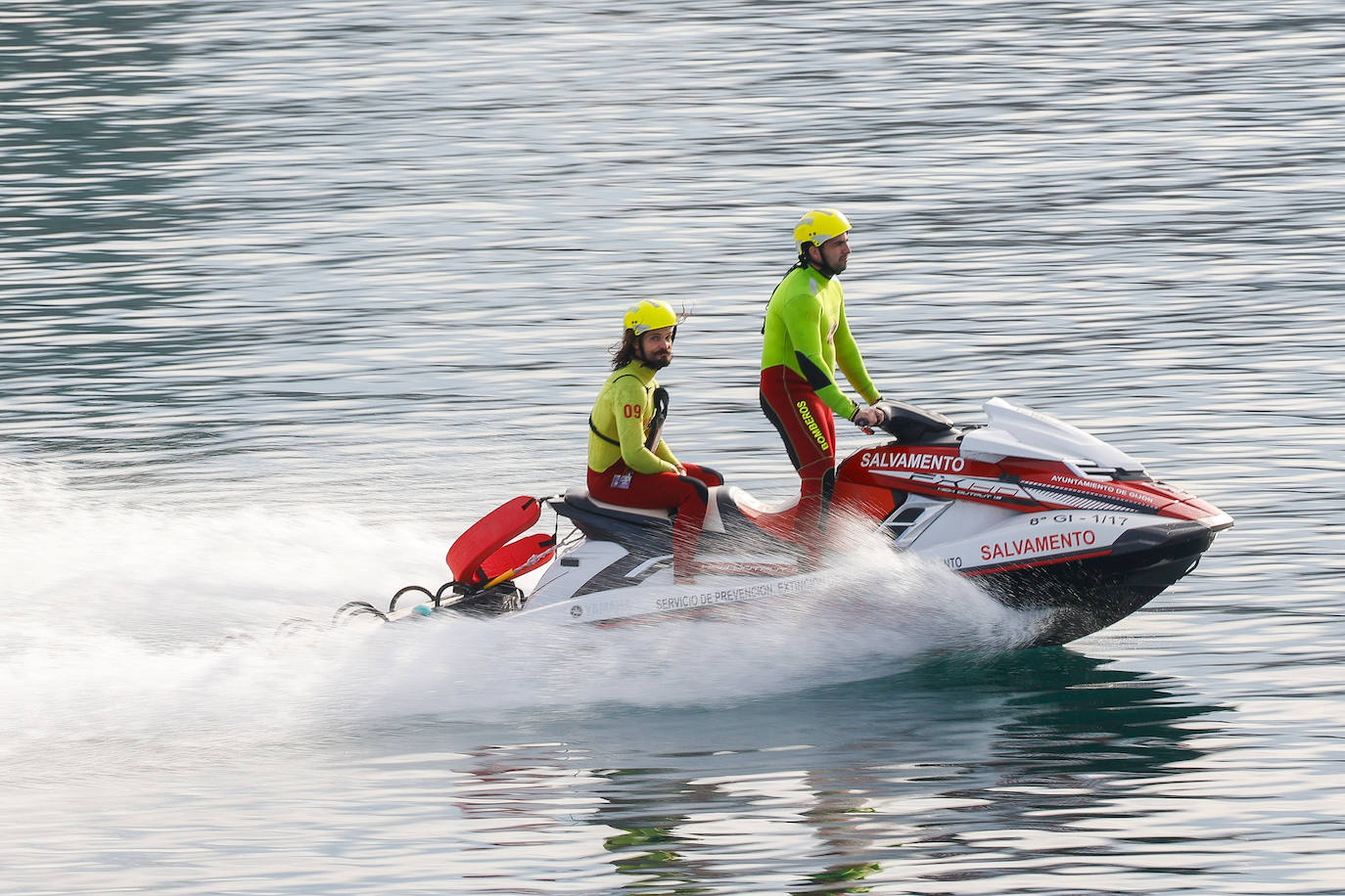 Puente de lleno y calor en Asturias