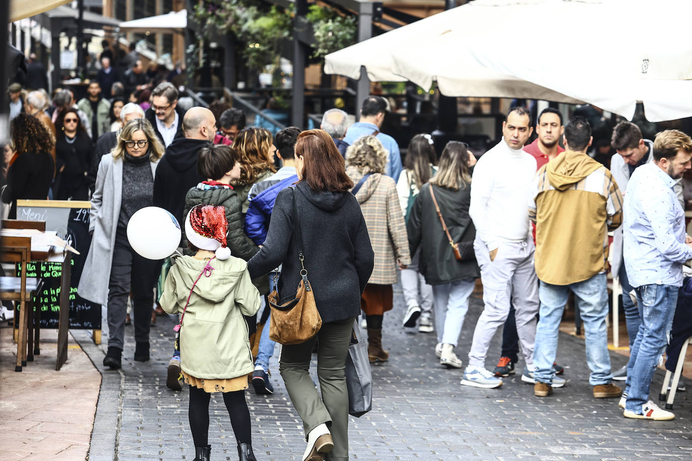 Puente de lleno y calor en Asturias