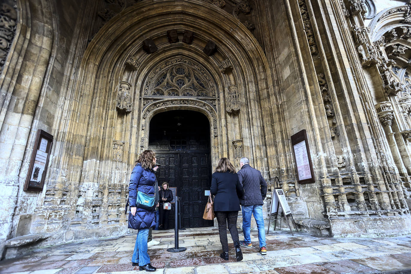 Puente de lleno y calor en Asturias