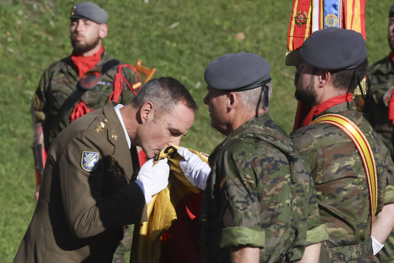 El coronel Jesús Martínez Victoria toma el mando del Regimiento de Infantería &#039;Príncipe 3&#039;