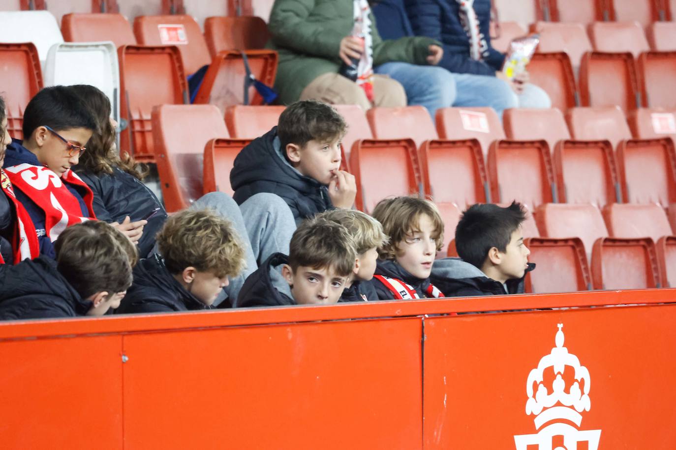 ¿Estuviste viendo el Sporting - Leganés? ¡Búscate en las fotos de El Molinón!