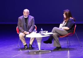 Leonardo Padura, ayer en el Niemeyer.