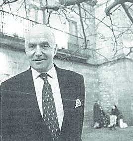 Gonzalo Anes, en 1998.