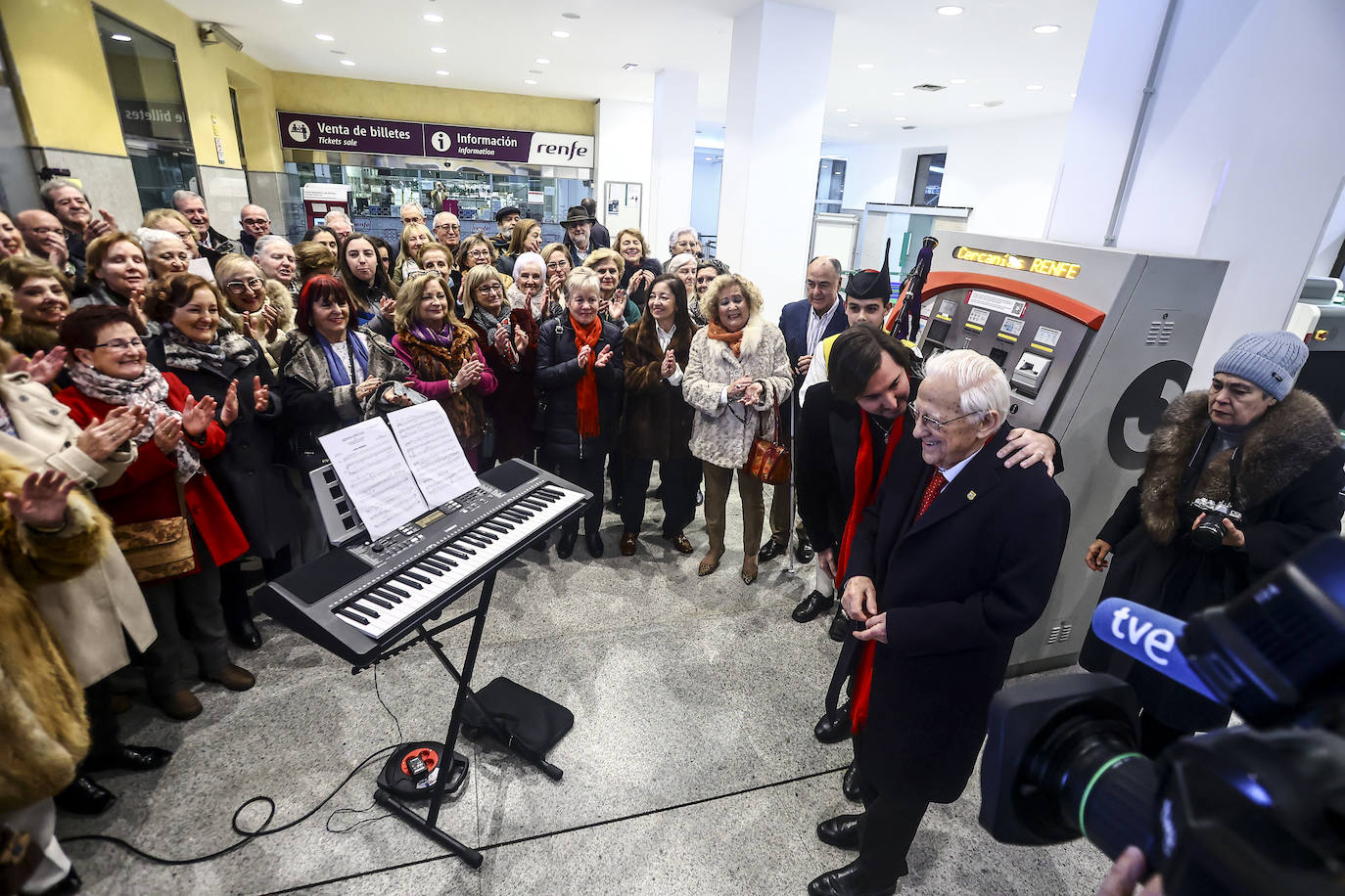 El viaje de la Santina en tren el día de Navidad